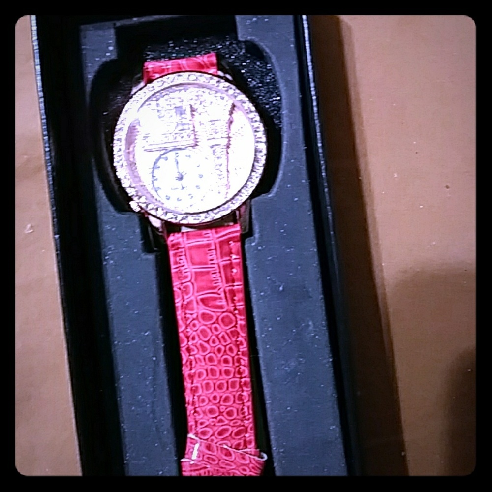 Ladies Hot Pink snake skin Rose gold watch
